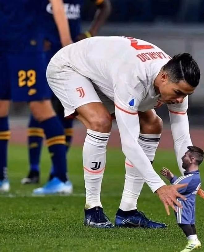 Một số độc giả đăng tải biếm họa chê bai Messi.