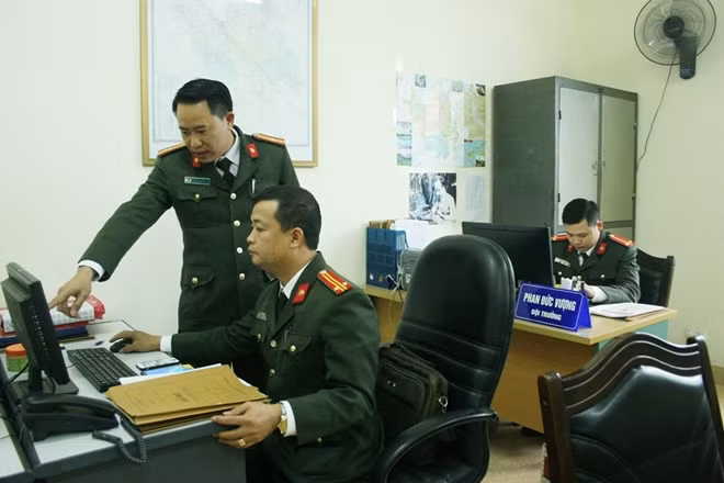 Lực lượng an ninh Công an tỉnh nhanh chóng rà soát, xử lý các đối tượng tung thông tin sai về dịch bệnh trên mạng xã hội.