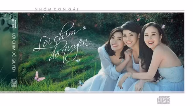 Ánh Tuyết là thành viên của nhóm nhạc Con gái.