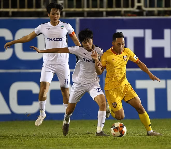 HAGL có 6 trận thua liên tiếp ở giai đoạn 2 V.League 2020. Ảnh: VPF