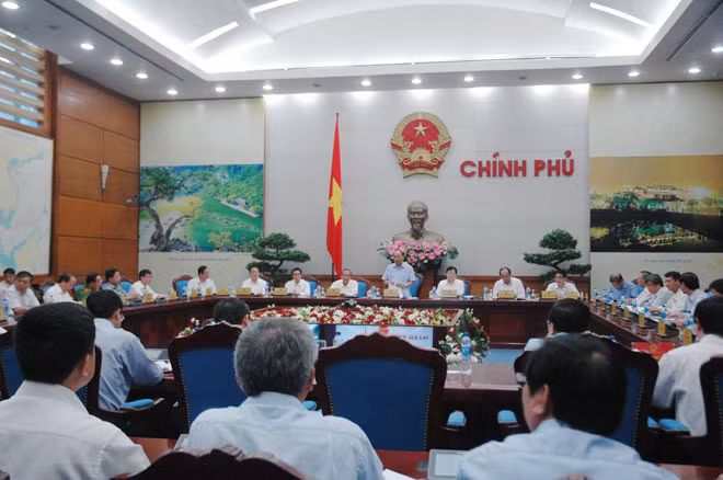 Thủ tướng Nguyễn Xuân Phúc chủ trì cuộc họp.