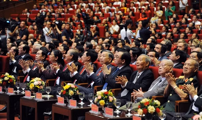 Các đại biểu dự Lễ kỷ niệm.
