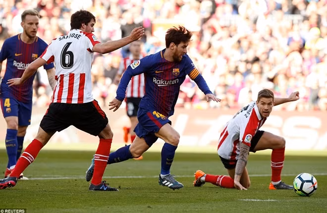 Messi cũng tiếp tục nâng số bàn thắng ở La Liga mùa này lên con số 25. Ảnh: Reuters.