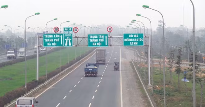 Hà Nội Phân làn, tổ chức giao thông khu vực Đại lộ Thăng Long.