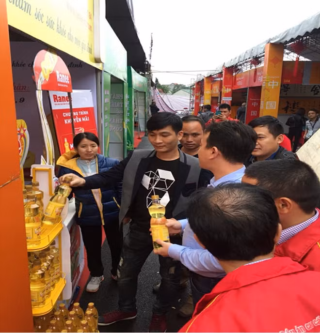 Sản phẩm Dầu ăn cao cấp Ranee thu hút sự quan tâm của nhiều doanh nghiệp Trung Quốc.