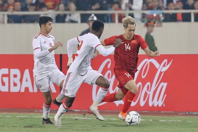 Tuyển Việt Nam đã đánh bại UAE ở trận lượt đi trên sân Mỹ Đình với tỷ số 1-0. Ảnh: Phong Sơn.