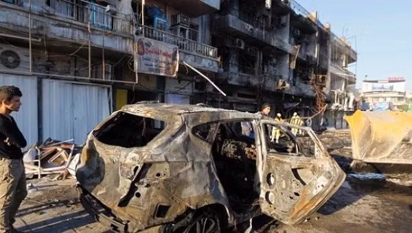 Baghdad liên tục chứng kiến các vụ đánh bom liều chết của IS. Ảnh: Reuters.