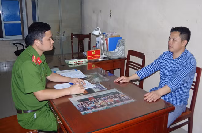 Cơ quan Công an ghi lời khai đối tượng Diệp Duy Tiến.