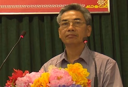 Ông Nguyễn Văn Hòa, nguyên Phó chủ tịch UBND huyện Thanh Thủy . Ông Nguyễn Văn Hòa, nguyên Phó chủ tịch UBND huyện Thanh Thủy .