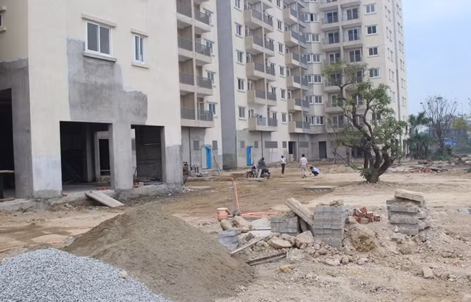 Dự án nhà ở xã hội Aranya Huế còn rất ngổn ngang.