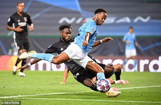 Có được bàn gỡ hòa tưởng như những đôi chân của ManCity sẽ sớm trở nên thanh thoát nhưng mọi chuyện vẫn trở nên ảm đạm với đại diện nước Anh.