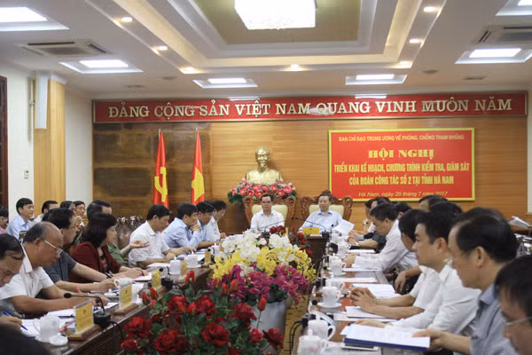 Toàn cảnh Hội nghị. Toàn cảnh Hội nghị.
