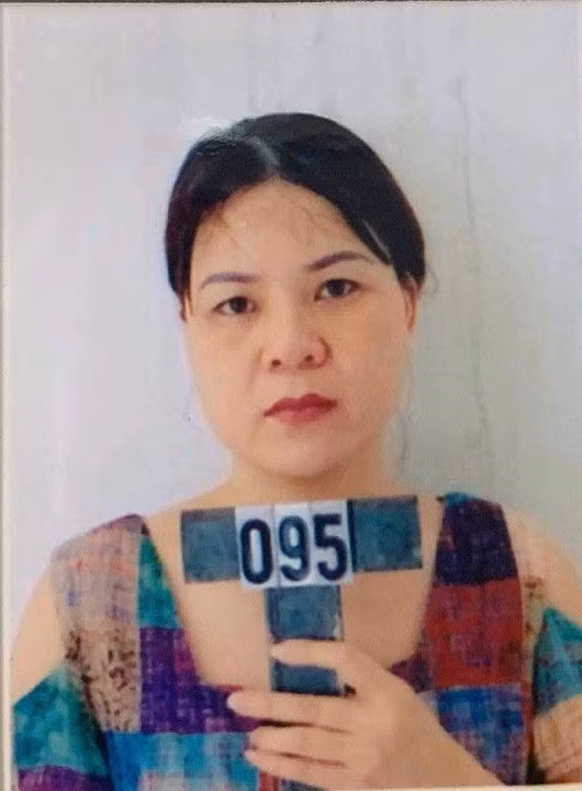 Đối tượng Trần Thị Hồng.