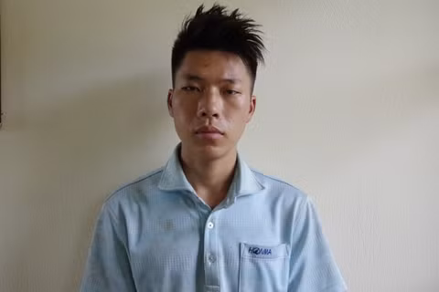 Tự xưng là bác sỹ, doanh nhân để buôn bán người