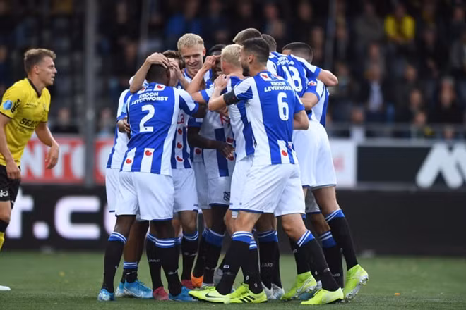 CLB Heerenveen có chiến thắng tưng bừng vào đêm qua. Ảnh: SC Heerenveen