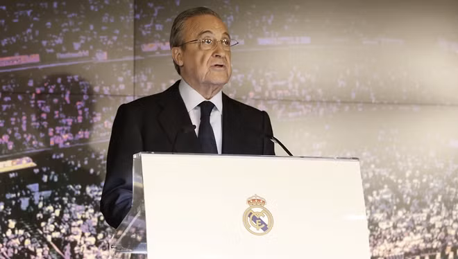 Chủ tịch Real Florentino Perez từng tham gia cuộc đua tranh giành Neymar khi cầu thủ này còn khoác áo Santos. Ảnh: Marca.