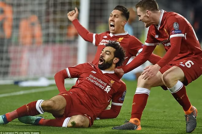 Liverpool tiếp tục là kẻ ngáng chân vĩ đại với ManCity. Ảnh: Daily Sport.