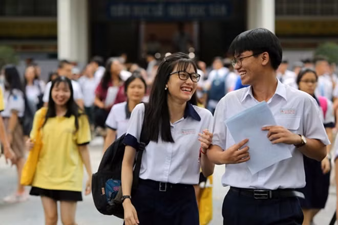 Kỳ thi bước đầu thành công sẽ là cơ sở để đổi mới thi cử, làm cho Kỳ thi THPT quốc gia ngày càng nhẹ nhàng hơn.
