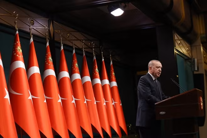Có lẽ Tổng thống Erdogan đã lên tiếng hơi muộn, về những cáo buộc trong các video.