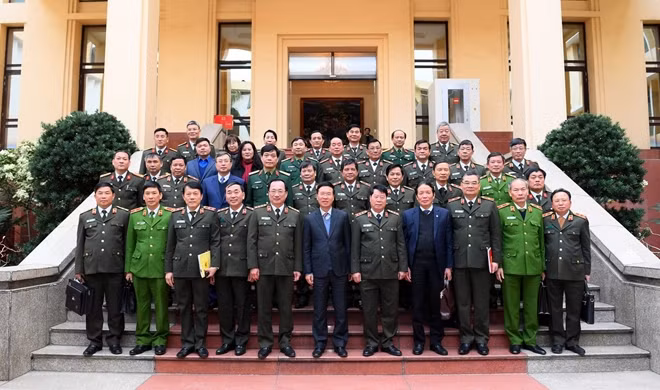 Các đại biểu tham dự Hội nghị.