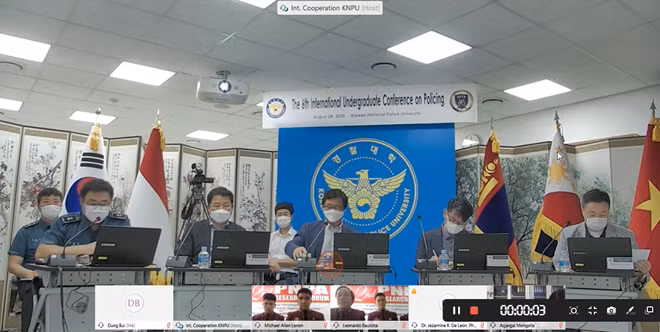 Hội đồng giám khảo của cuộc thi IUPC lần thứ 6 năm 2020.