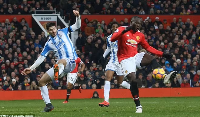 Lukaku mở tỷ số đầu hiệp 2. Ảnh: ManUtd.
