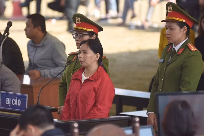 Bị cáo Bùi Thị Kim Thu.
