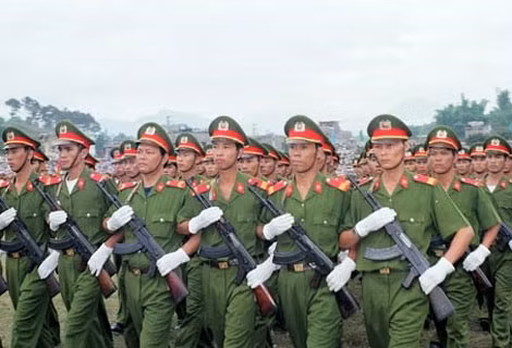 Ưu tiên tuyển chọn công dân đã tốt nghiệp CĐ, ĐH tham gia nghĩa vụ CAND