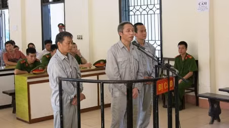 Trở về nẻo thiện bằng hành vi đầu thú