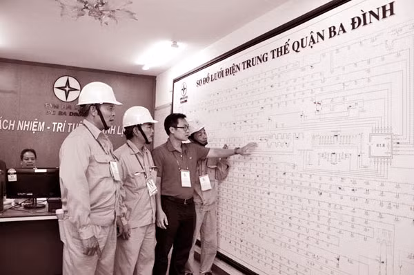 Biểu giá điện mới dự kiến báo cáo Thủ tướng vào tháng 10 đang được dư luận đặc biệt quan tâm. Ảnh: Hoa Việt Cường.