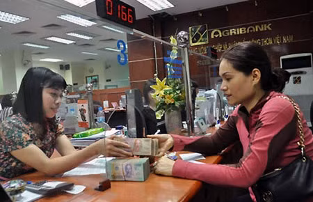 Một điểm giao dịch của Agribank. Ảnh: Báo Đầu tư.