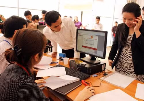 32% DN phải trả “phí bôi trơn” cho cán bộ thuế.