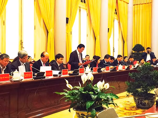 Đồng chí Giang Sơn, Phó Chủ nhiệm thường trực Văn phòng Chủ tịch nước chủ trì buổi họp báo