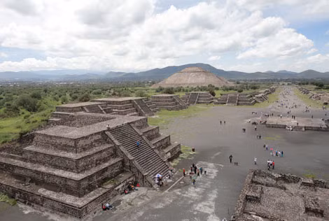 Thành phố cổ Teotihuacan.