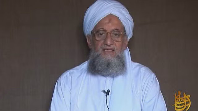 Trùm khủng bố Al Qaeda Al Zawahri. Trùm khủng bố Al Qaeda Al Zawahri.