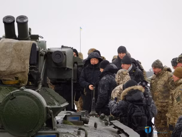 ...có sự tham dự của các quan chức cấp cao Bộ Quốc phòng Ukraina