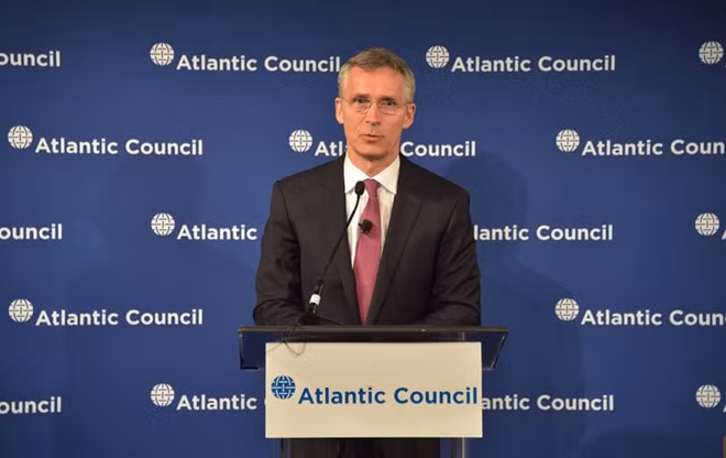 Tổng thư ký NATO Jens Stoltenberg