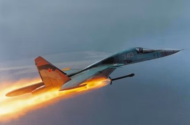 Thiết bị UKR-RT sẽ giúp Su-34 tác chiến chính xác hơn