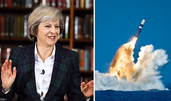 Bà Theresa May đề nghị Hạ viện phê chuẩn dùng tên lửa Trident chống khủng bố để chứng tỏ Anh vẫn là một cường quốc sau khi rời EU