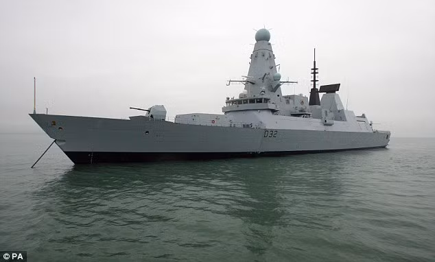 Type 45 Destroyer hoạt động tốt trong vùng biển nhiệt độ thấp