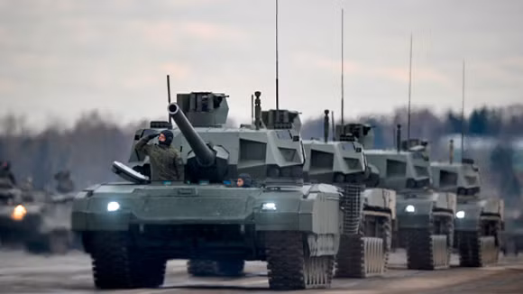 Xe tăng T-14 armata của Nga (Ảnh: Izvestia)