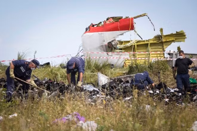 Hiện trường vụ rơi máy bay Malaysia MH17 ở Ukraina năm 2014.