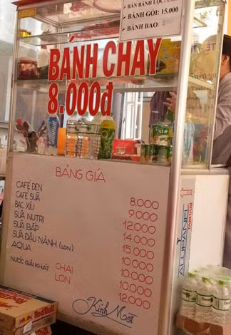 Niêm yết giá công khai tại một cửa hàng ở Đà Nẵng.