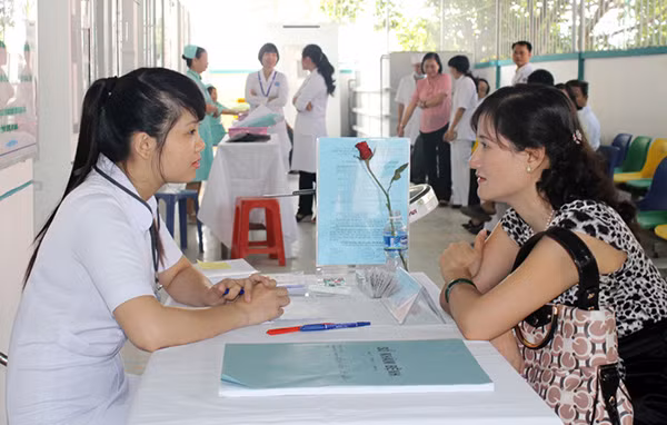 Phòng khám bác sĩ gia đình tại quận Gò Vấp phối hợp với Trung tâm bác sĩ gia đình Trường ĐH Y dược TP Hồ Chí Minh hoạt động từ năm 2013 tới nay thu hút được nhiều bệnh nhân.