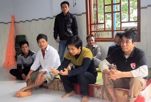 10 thuyền viên bị nạn đã ổn định tâm lí và sức khỏe.