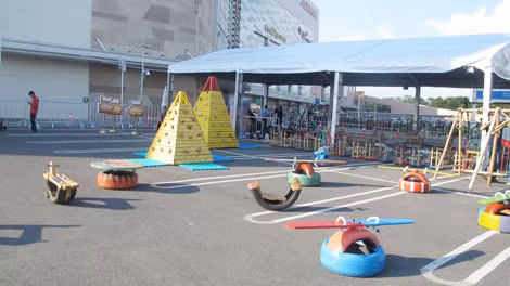 Một trong những sân chơi mà Think Playgrounds tạo ra cho trẻ em.