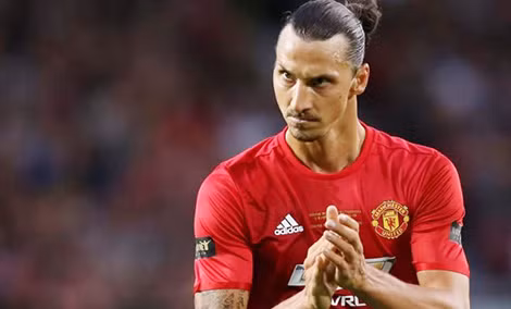 Ibrahimovic đang có phong độ tốt trong mầu áo M.U...