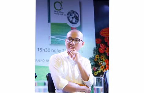 Nhà báo Phan Đăng.