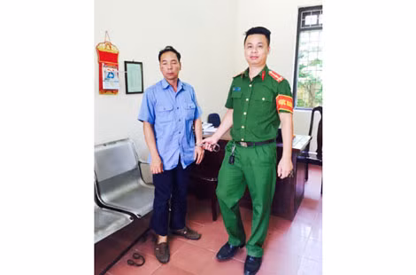 Đối tượng Nguyễn Quang Điệp tại cơ quan Công an.