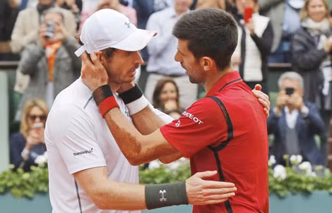 Andy Murray một lần nữa gác vợt trước Novak Djokovic.